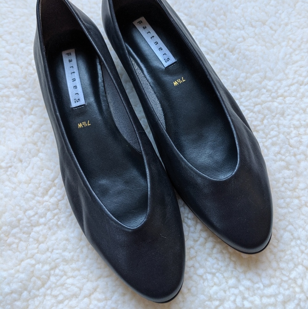 Vintage leather flats